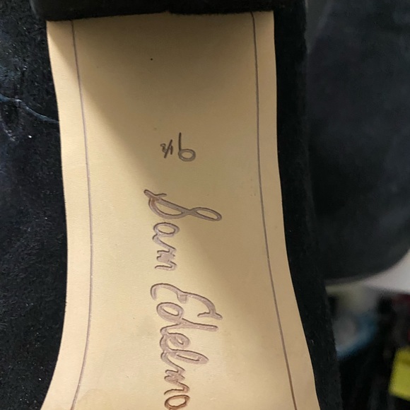 Boots - Picture 3 of 3